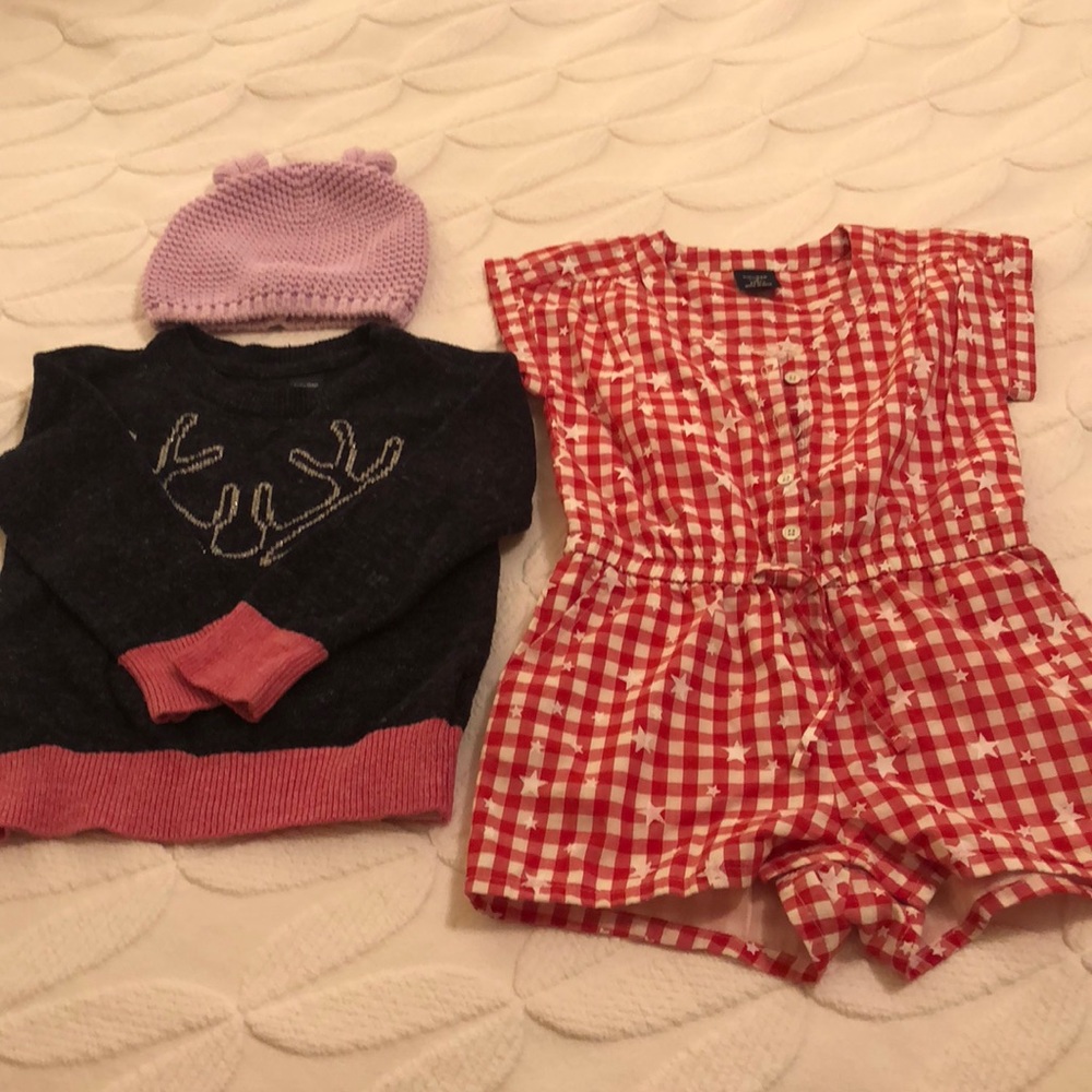 LIKE NEW Baby Gap Top, Romper, Hat